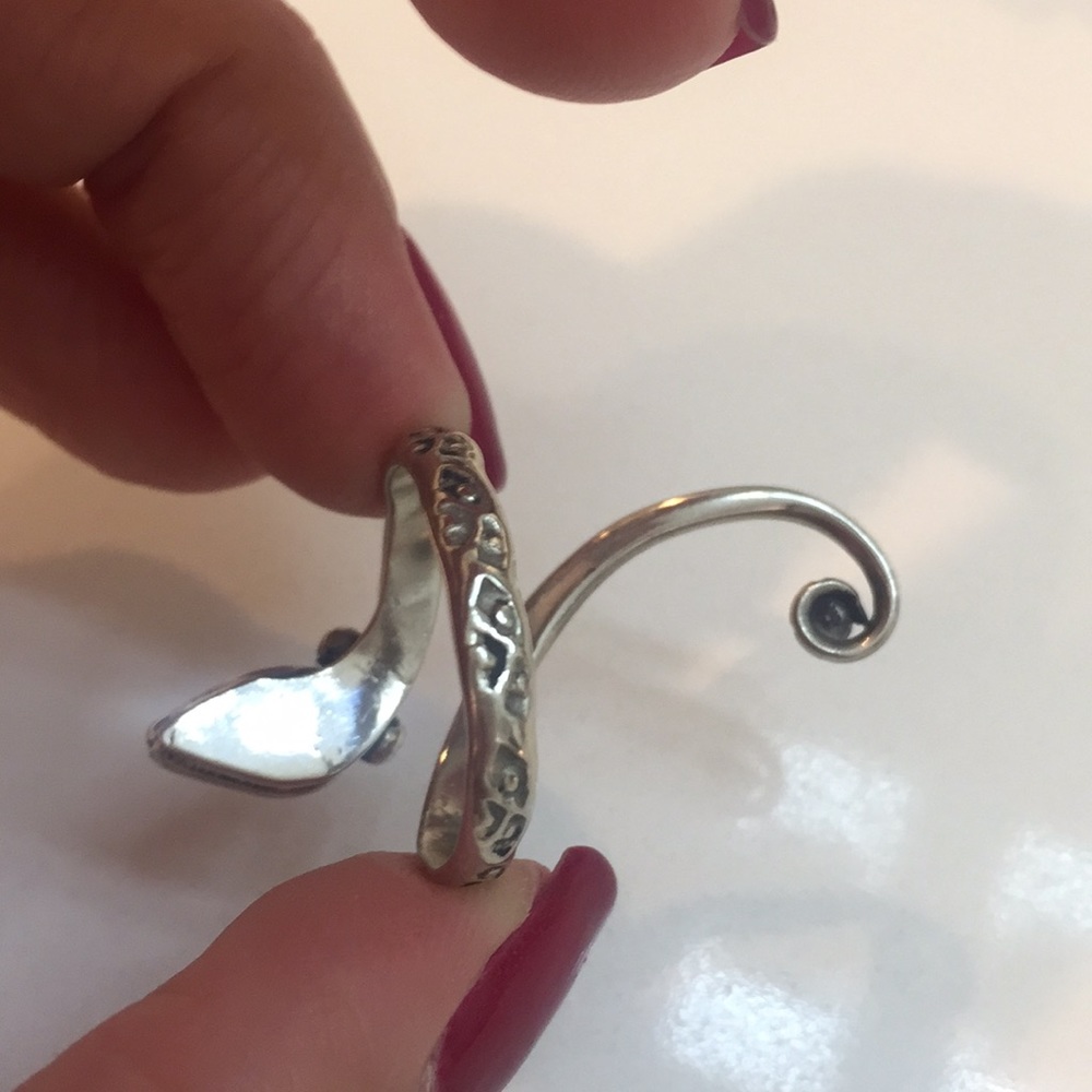 Beautiful 🐍 ring - Picture 6 of 7